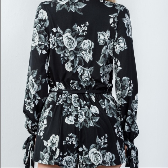 SUPER SOFT BLACK FLORAL ROMPER - Picture 2 of 4